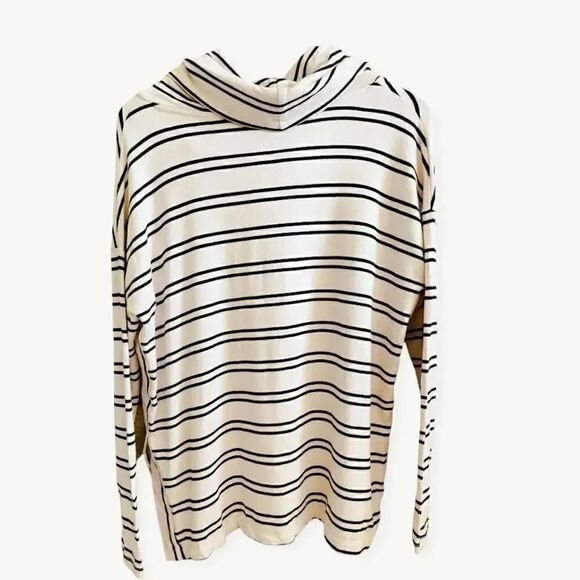 Workshop Republic Clothing Light Sweater Oversized Stripes ( NWOT) Small - Picture 3 of 4
